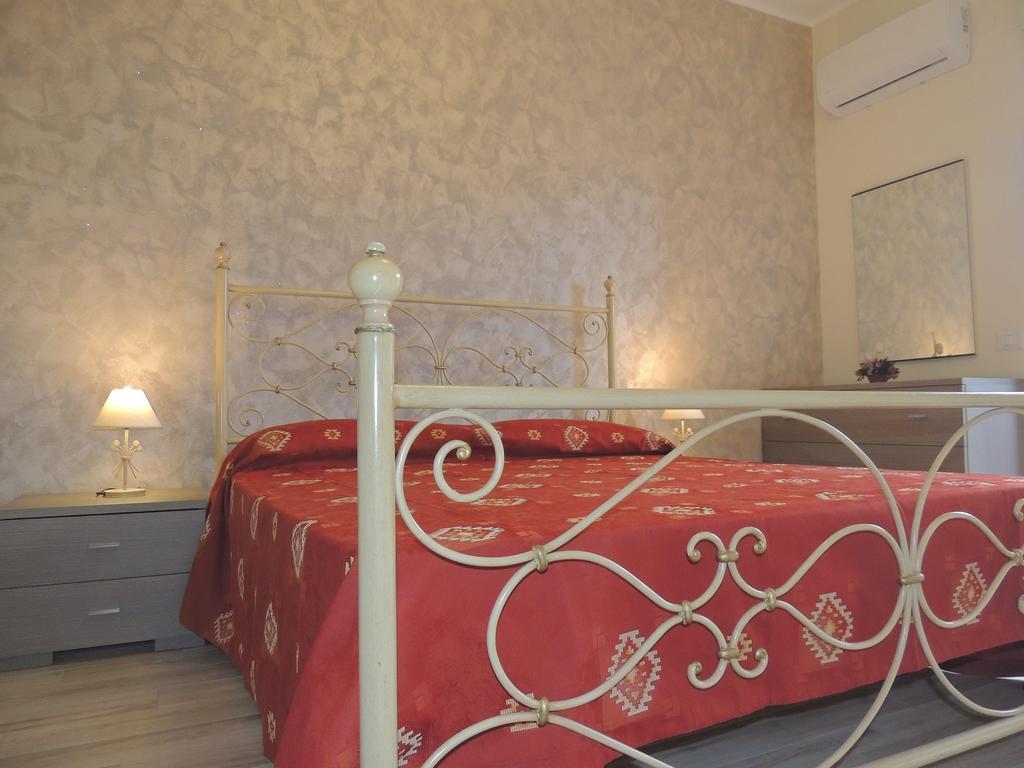 Apartment I Mastrazzi Рипосто Экстерьер фото