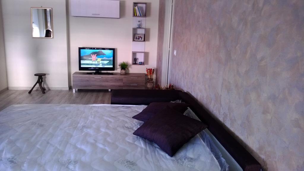 Apartment I Mastrazzi Рипосто Экстерьер фото